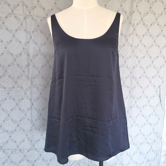 Top - Picture 4 of 5